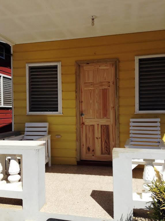 Roots Bamboo Beach Resort Negril Zewnętrze zdjęcie